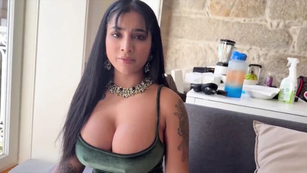 Yasmina Khan Takes My Big Dick Creampie Missionary POV - veryfreeporn.com - Britain - Bangladesh on systemporn.com