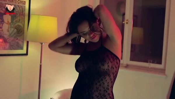 Alice Axx Takes It Deep on the Living Room Carpet - porntry.com - France on systemporn.com