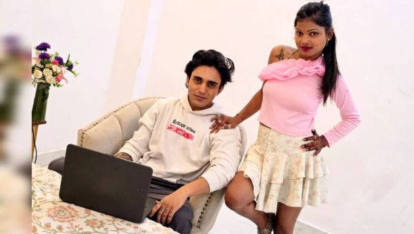 Desi Boyfriend Fucks Girlfriend Pratibha Hardcore - Big Boobs Licking Kissing Indian Sex - porntry.com - India on systemporn.com