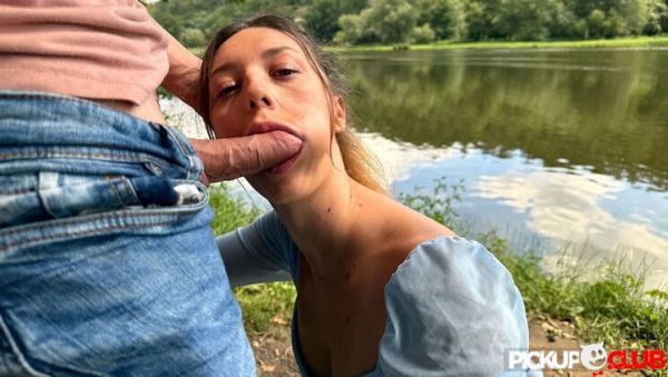 Gorgeous Isabella De Laa Gets Her Perfect Body Fucked Hard Outdoors - porntry.com - Czech Republic on systemporn.com