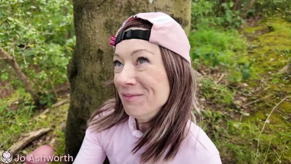 Risky Outdoor Anal Sex In The Woods! Amateur MILF Gets Tight Ass Creampie From Behind - porntry.com - Britain on systemporn.com