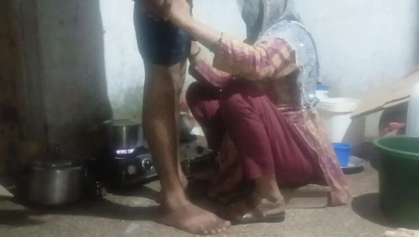 Desi Bhabhi Took It in Her Mouth and Said Put It Down - porntry.com - India on systemporn.com