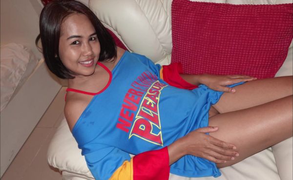 Asian amateur babe gives sensual POV blowjob on her Thai friend's dick in high-def - alphaporno.com - Thailand on systemporn.com