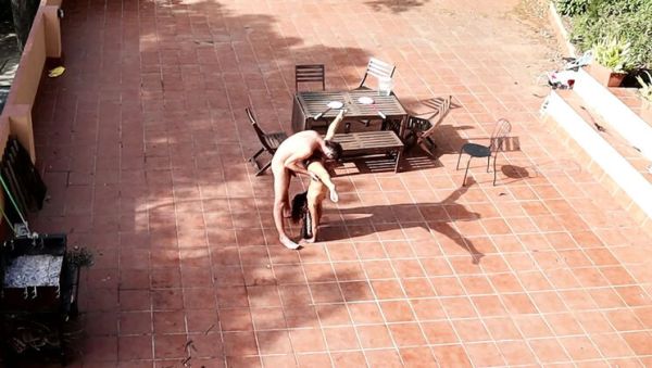 Amateur Couple Caught Fucking in the Courtyard – Outdoor Doggystyle Blowjob - xxxfiles.com - Spain - India on systemporn.com
