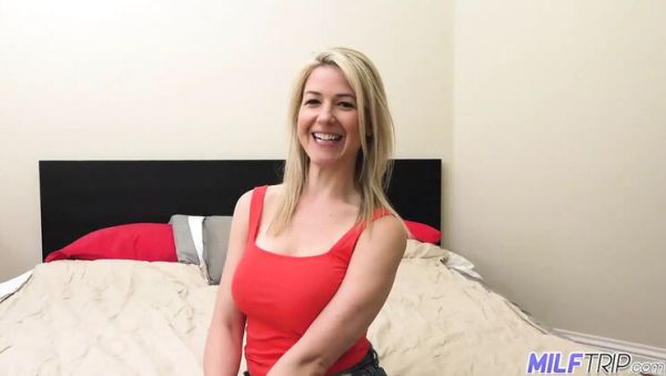Athletic blonde MILF Kit Mercer drains cock with deep throat - veryfreeporn.com - Britain on systemporn.com