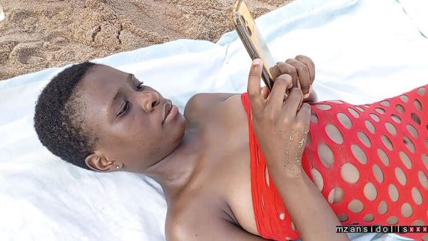 18 Year Old Ebony Teen Gets Fucked Hard on the Beach - veryfreeporn.com on systemporn.com