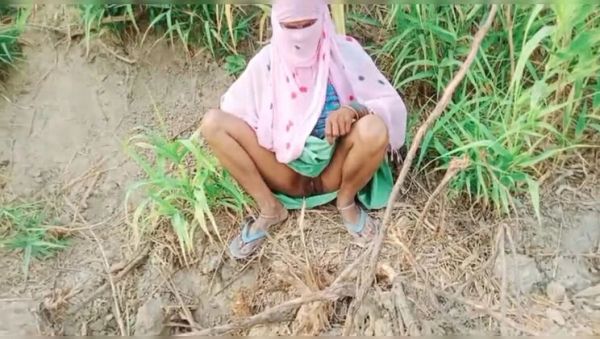 Village Bhabhi Outdoor Sex Video – Hot Desi Aunty Fucking Hardcore - porntry.com - India on systemporn.com