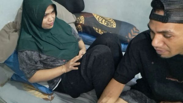 Indonesian Aunt in Law in Hijab Stays One Night at My House - porntry.com - Indonesia on systemporn.com