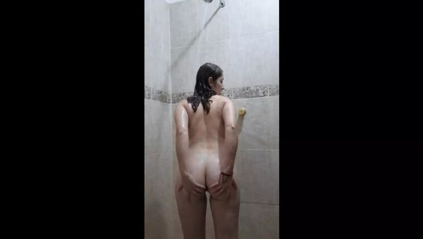 Blonde Teen Eliza White Teases Her Big Ass in Shower - Homemade HD Video - xxxfiles.com - Mexico on systemporn.com